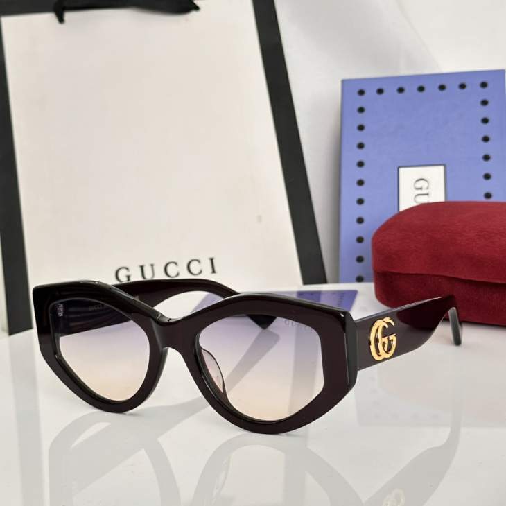 Picture of Gucci Sunglasses _SKUfw79498477fw